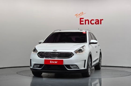 Kia Niro Noblesse — пробег 76 201 км — фото 3 из 5