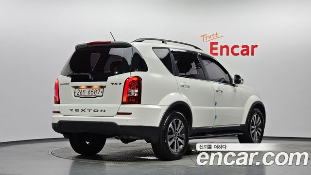 Ssangyong Rexton из Кореи Encar