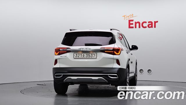 Kia Seltos из Кореи Encar