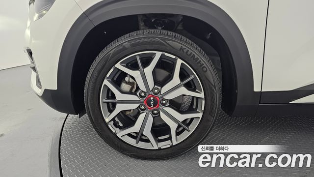 Kia Seltos из Кореи Encar