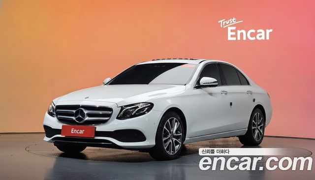 Mercedes-Benz E-Class E300 4MATIC Avnatgarde — пробег 98 806 км — фото 1 из 5