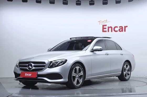 Mercedes-Benz E-Class E300 4MATIC Avnatgarde — пробег 94 502 км — фото 1 из 5