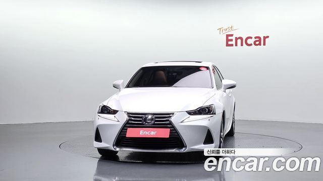 Lexus IS Supreme — пробег 66 486 км — фото 3 из 5