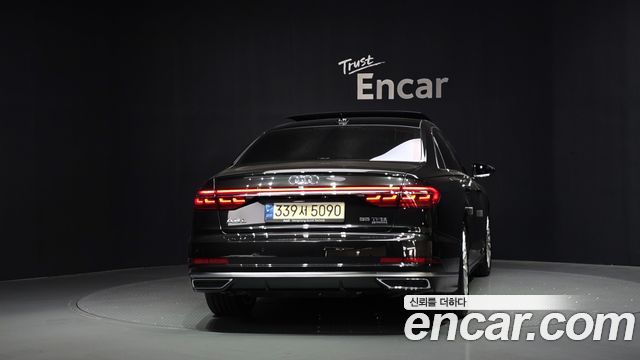 Audi A8 55 TFSI Quattro LWB — пробег 46 919 км — фото 4 из 5