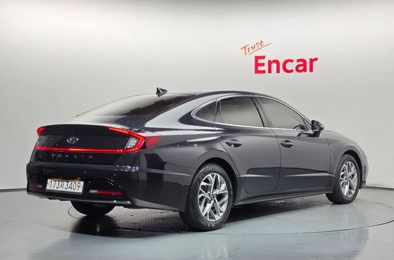 Hyundai Sonata 2.0 Premium Plus — пробег 82 919 км — фото 2 из 5