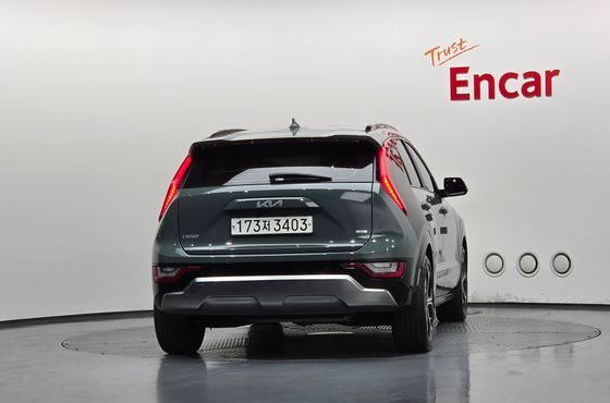 Kia Niro Signature — пробег 88 096 км — фото 4 из 5