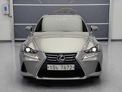 Lexus IS Supreme — пробег 92 426 км — фото 2 из 5