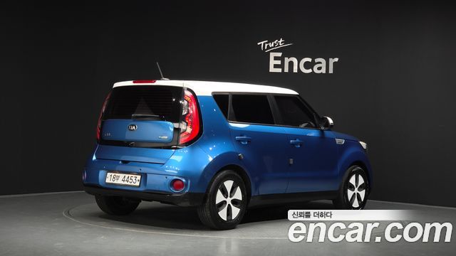 Kia Soul EV — пробег 156 890 км — фото 2 из 5