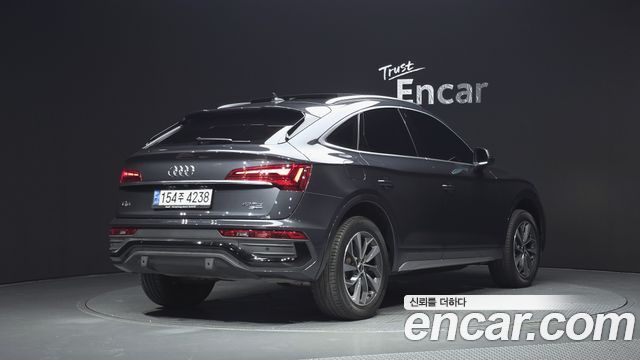 Audi Q5 40 TDI Quattro Sportback — пробег 42 426 км — фото 2 из 5