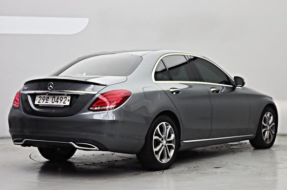 Mercedes-Benz C-Class C200 Avantgarde — пробег 68 643 км — фото 2 из 5