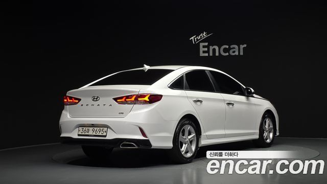Hyundai Sonata 1.7 Diesel Smart — пробег 107 043 км — фото 2 из 5