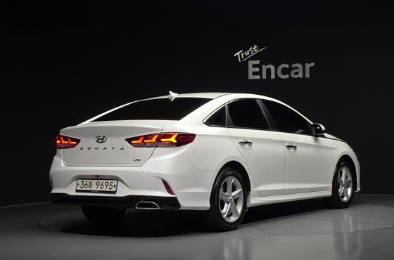 Hyundai Sonata 1.7 Diesel Smart — пробег 107 043 км — фото 2 из 5