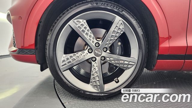 Genesis GV70 из Кореи Encar