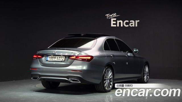 Mercedes-Benz E-Class из Кореи Encar