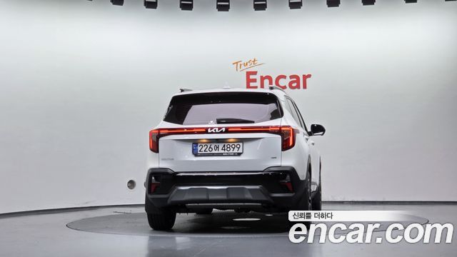 Kia Seltos из Кореи Encar