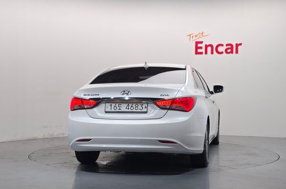 Hyundai Sonata CVVL Premium — пробег 83 248 км — фото 4 из 5