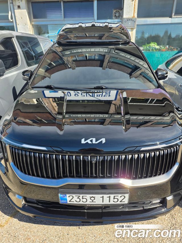 Kia Carnival Gasoline 9-Seater Hi Limousine (7-seater Limousine(Special vehicle) — пробег 64 694 км — фото 3 из 5