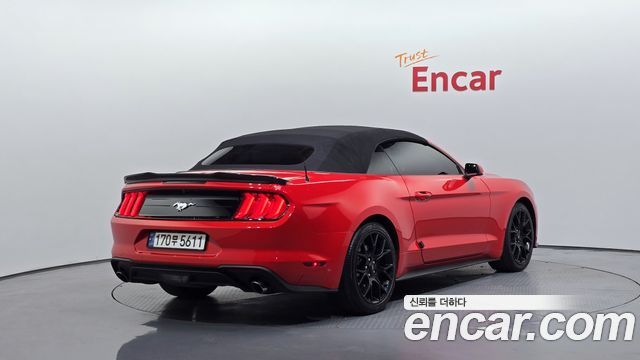 Ford Mustang Convertible — пробег 72 649 км — фото 2 из 5
