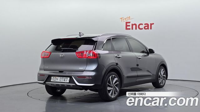 Kia Niro из Кореи Encar