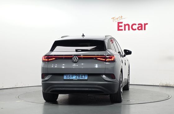 Volkswagen ID.4 Pro — пробег 13 571 км — фото 4 из 5