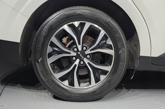 Kia Carnival Diesel 9-Seater Prestige — пробег 124 240 км — фото 5 из 5