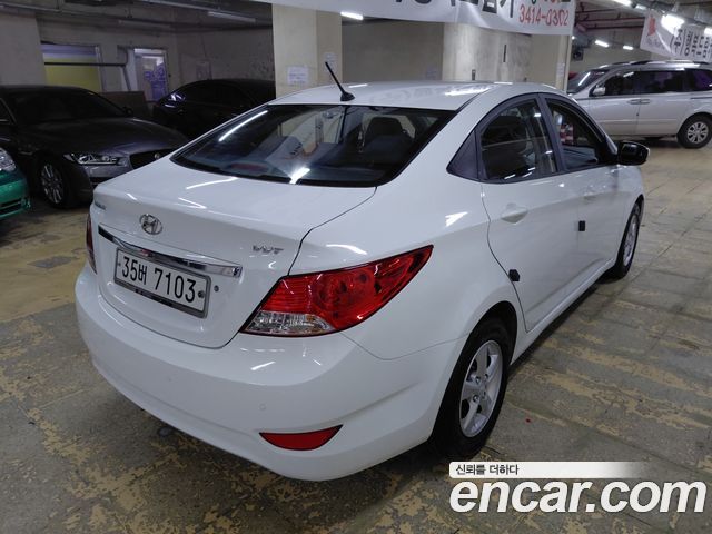 Hyundai Accent 1.4 VVT Premium — пробег 71 154 км — фото 4 из 5