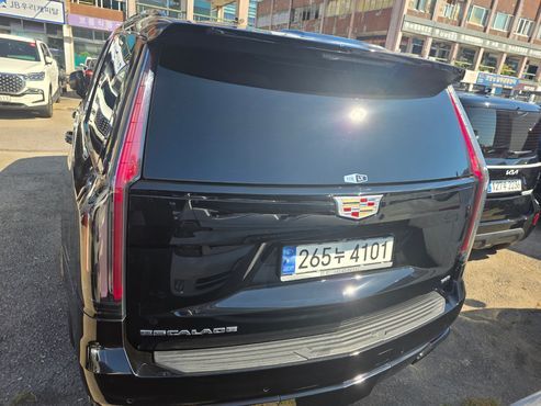 Cadillac Escalade 6.2 Sports Platinum — пробег 50 441 км — фото 4 из 5