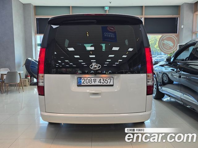 Hyundai Staria Tourer 9-Seater Modern — пробег 49 268 км — фото 5 из 5