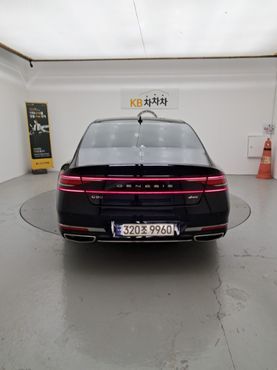 Genesis G90 Gasoline 3.5 Turbo e-S/C AWD — пробег 17 747 км — фото 4 из 5