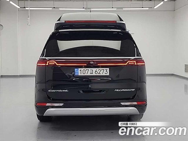 Kia Carnival Gasoline 9-Seater Hi-Limousine Signature — пробег 158 384 км — фото 3 из 5