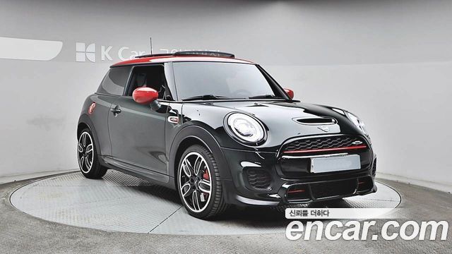 Mini Cooper JCW 3rd Generation — пробег 75 083 км — фото 3 из 5