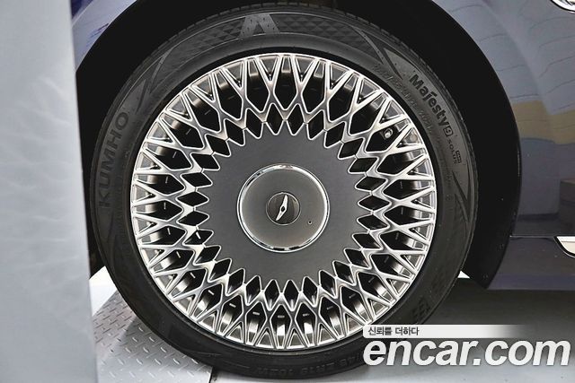 Genesis G90 из Кореи Encar