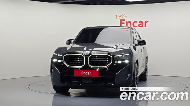 BMW XM 4.4 — пробег 16 613 км — фото 3 из 5