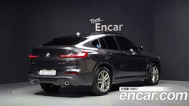 BMW X4 xDrive20d M Sport — пробег 131 768 км — фото 2 из 5