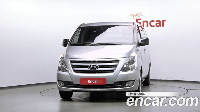 Hyundai Starex 3-Seater VAN Smart — пробег 244 835 км — фото 3 из 5