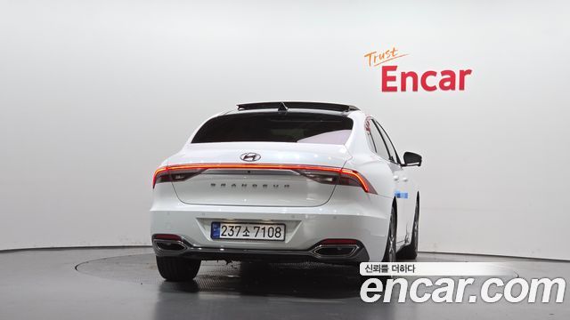 Hyundai Grandeur из Кореи Encar