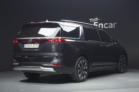 Kia Carnival Diesel 7-Seater Noblesse — пробег 49 664 км — фото 2 из 5