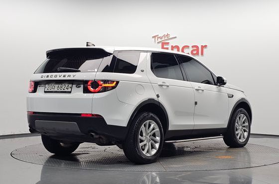 Land Rover Discovery Sport 2.0 TD4 SE (150PS) — пробег 89 272 км — фото 2 из 5