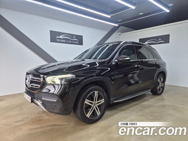 Mercedes-Benz GLE-Class GLE300d 4MATIC — пробег 182 963 км — фото 1 из 5