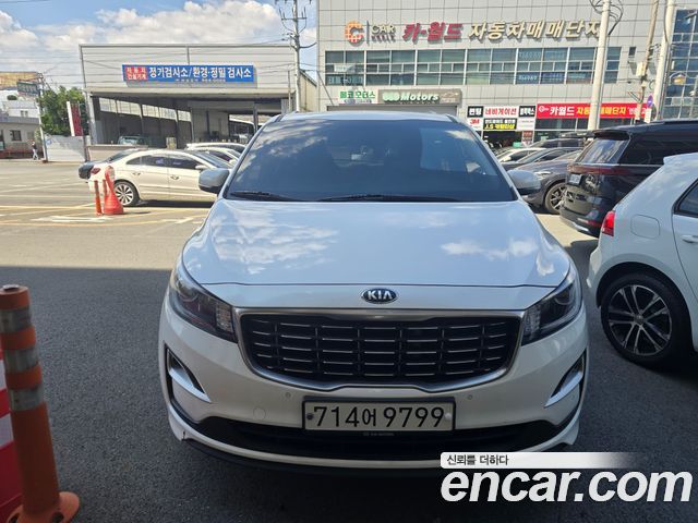 Kia Carnival из Кореи Encar