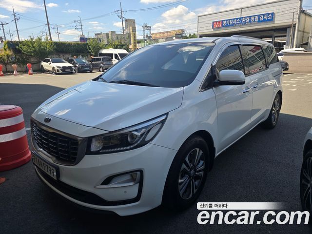 Kia Carnival из Кореи Encar
