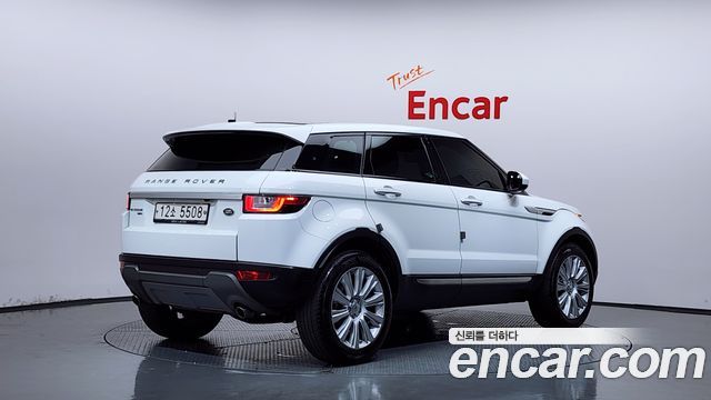 Land Rover Range Rover Evoque 2.0 TD4 HSE — пробег 106 889 км — фото 2 из 5