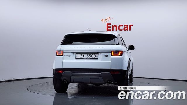 Land Rover Range Rover Evoque 2.0 TD4 HSE — пробег 106 889 км — фото 4 из 5
