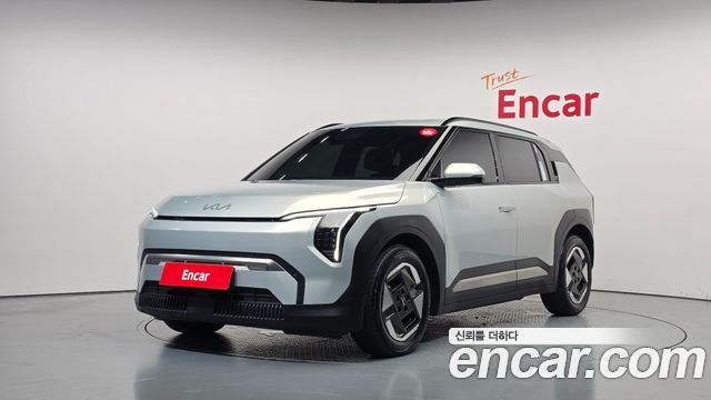 Kia EV3 из Кореи Encar