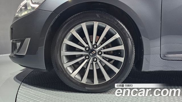 Kia K7 из Кореи Encar