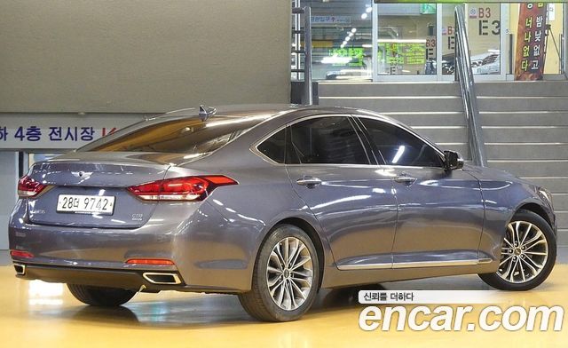 Hyundai Genesis G330 Modern AWD — пробег 32 000 км — фото 3 из 5