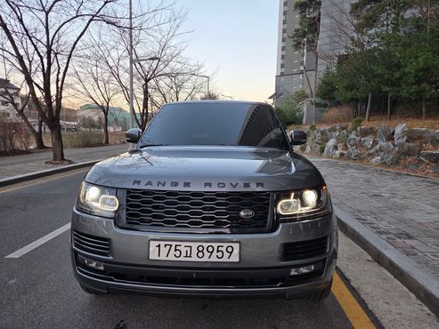 Land Rover Range Rover 4.4 SDV8 Vogue SE DIESEL — пробег 152 839 км — фото 3 из 5