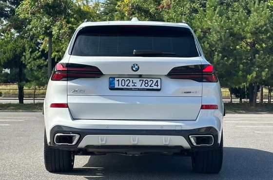 BMW X5 xDrive 40i M Sport — пробег 11 835 км — фото 4 из 5
