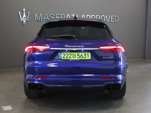 Maserati Grecale 2.0 AWD Modena — пробег 29 432 км — фото 4 из 5