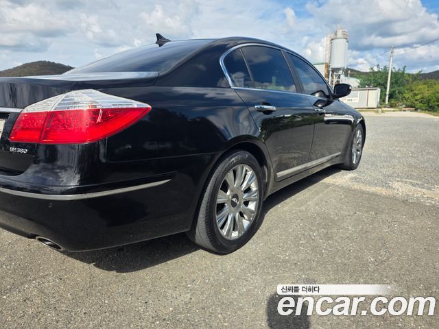 Hyundai Genesis BH 380 Royal Standard — пробег 177 189 км — фото 4 из 5